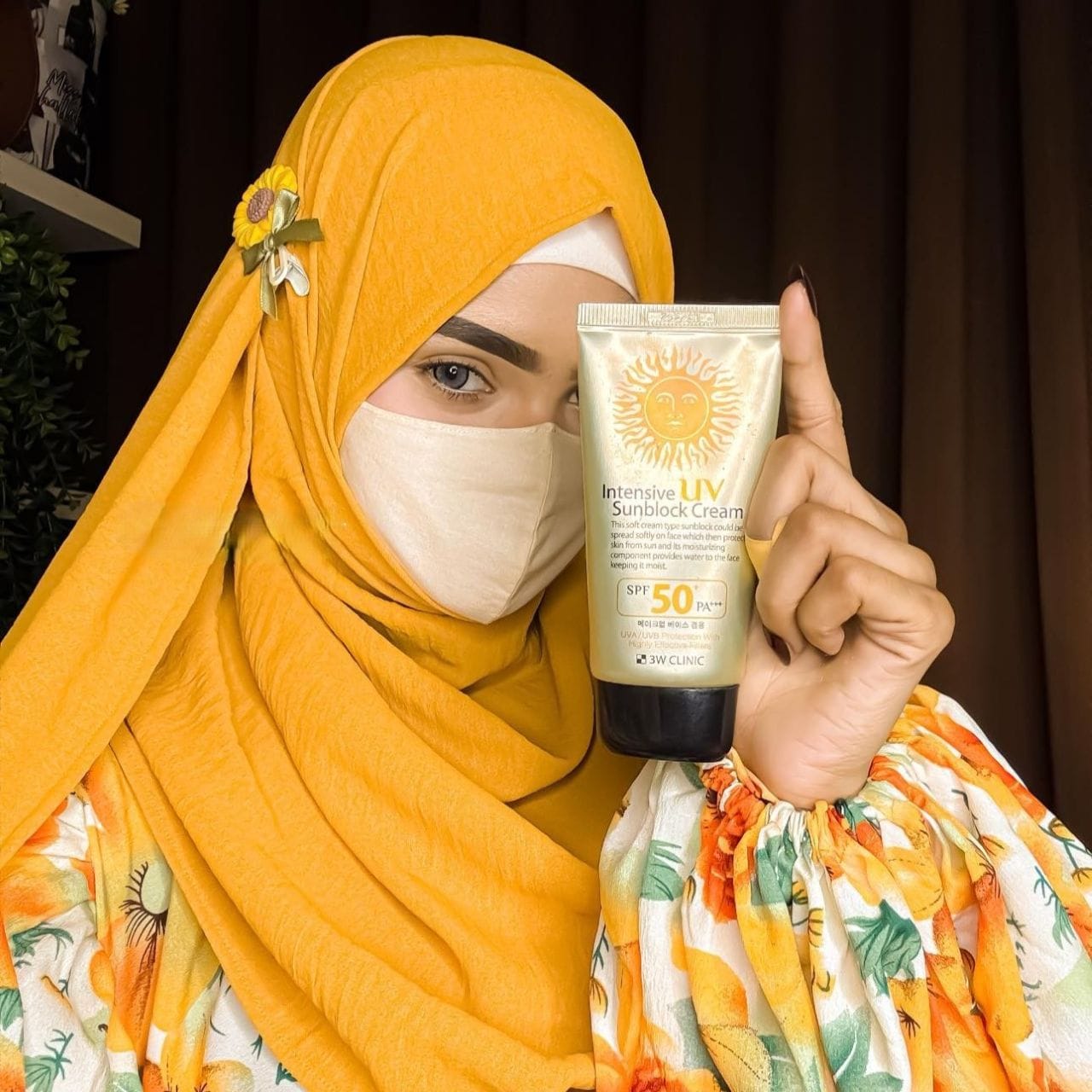 3W Clinic Intensive UV Sunblock Cream SPF 50 3W Clinic Intensive UV Sunblock Cream